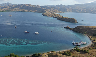 Aerial view of liveaboards in Komodo National Park, courtesy of Pierre-Edouard Crouzier